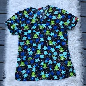 Dickies Froggy Fun Novelty Print V-neck Pockets Blue Green Scrub size S